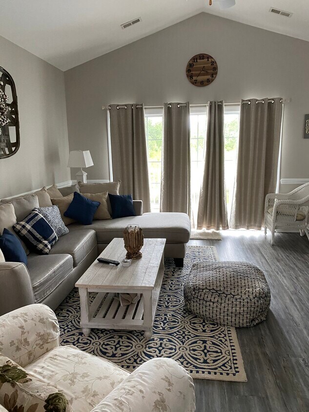Foto principal - 4136 Hibiscus Dr