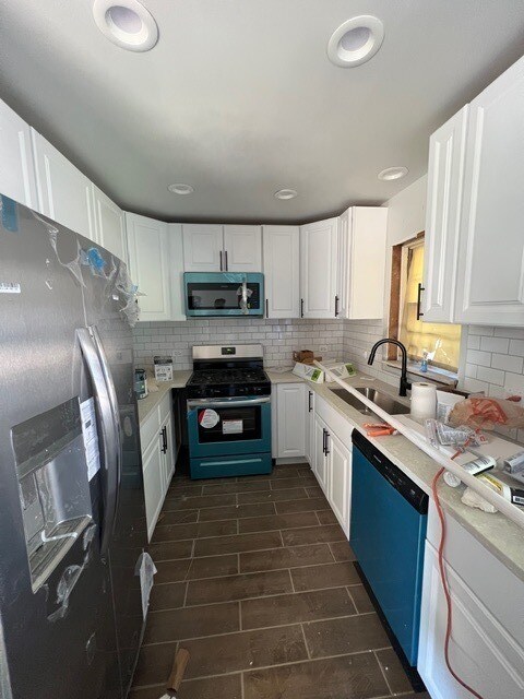 Foto del edificio - 8000 N Ozark Ave