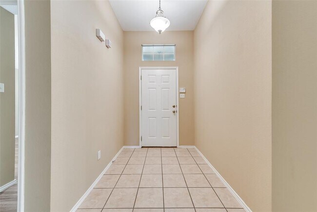 Building Photo - 3219 Guadaloupe