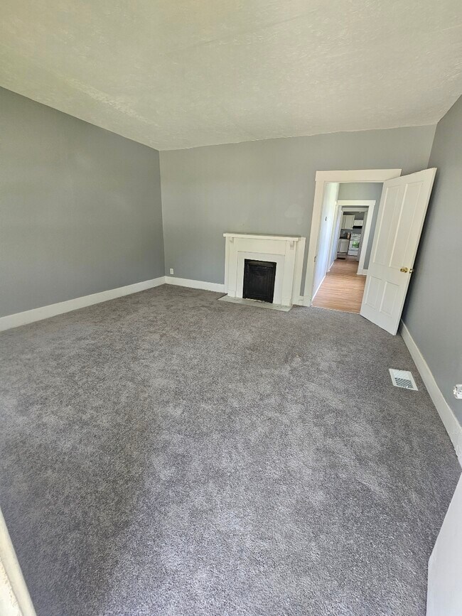 Foto del edificio - 1712 St Louis Ave