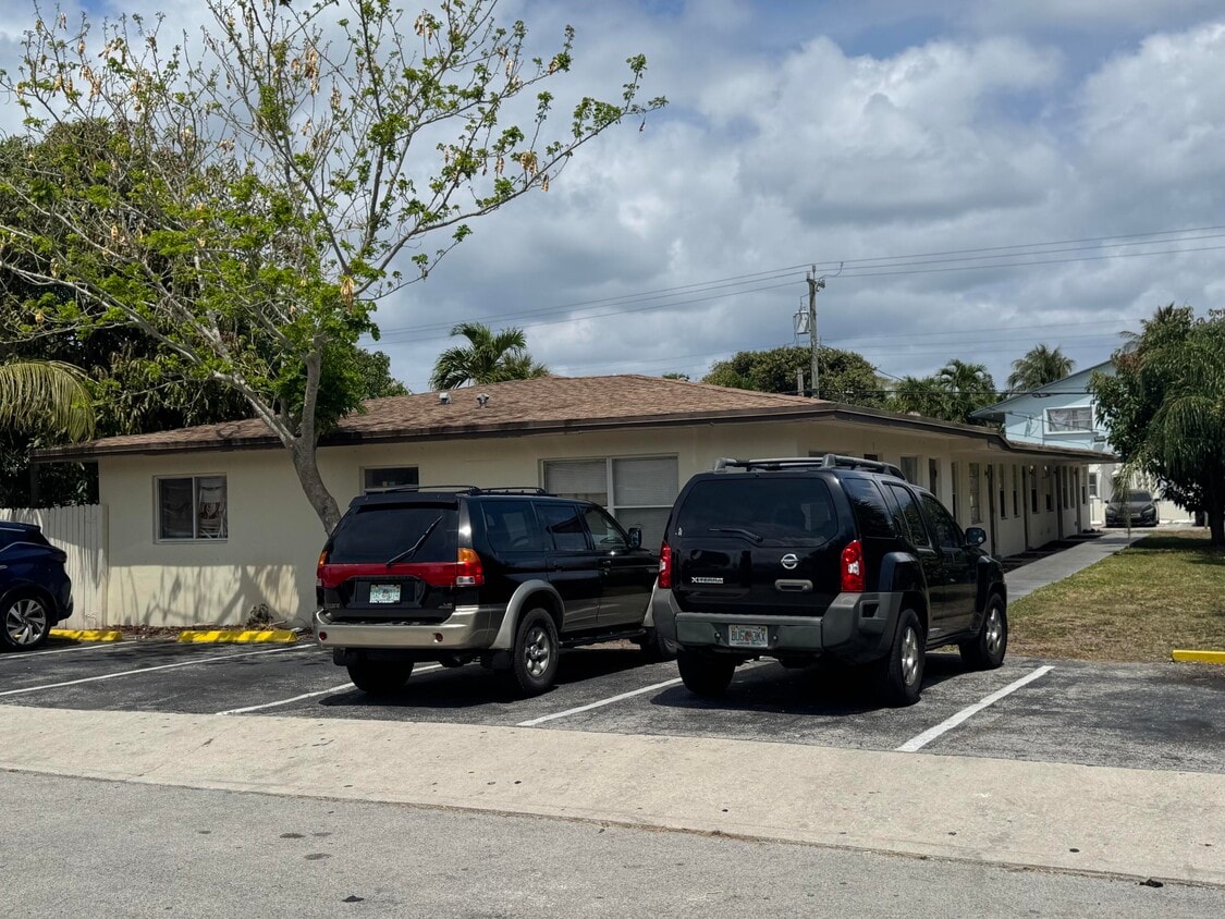 Foto principal - 1522 S N St