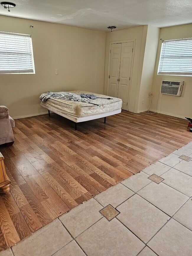 6065 SE 99th Pl Unit 2, Belleview, FL 34420 Apartments in Belleview