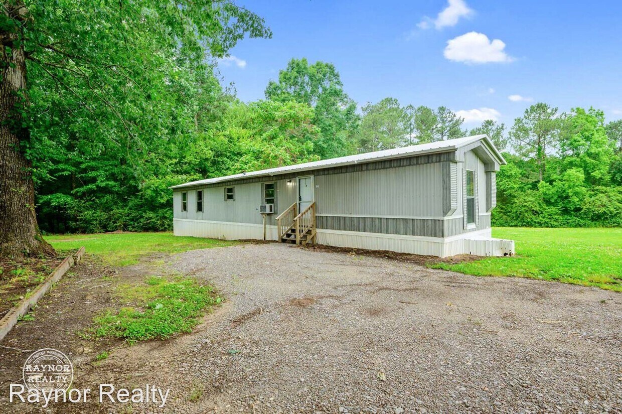 Primary Photo - 2 br, 2 bath House - 121 Wood Church Road