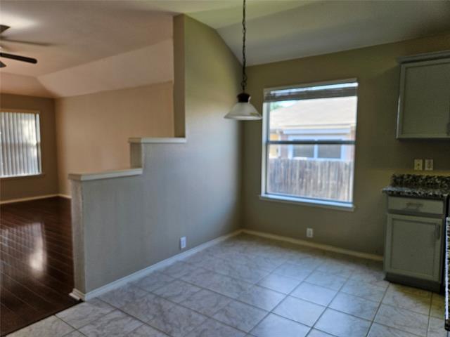 Building Photo - 1319 Periwinkle Dr