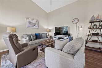 Building Photo - 14979 Rivers Edge Ct