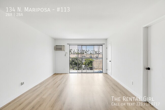 Foto del edificio - FULLY RENOVATED 2BR/2BA APARTMENT W/ IN-UN...