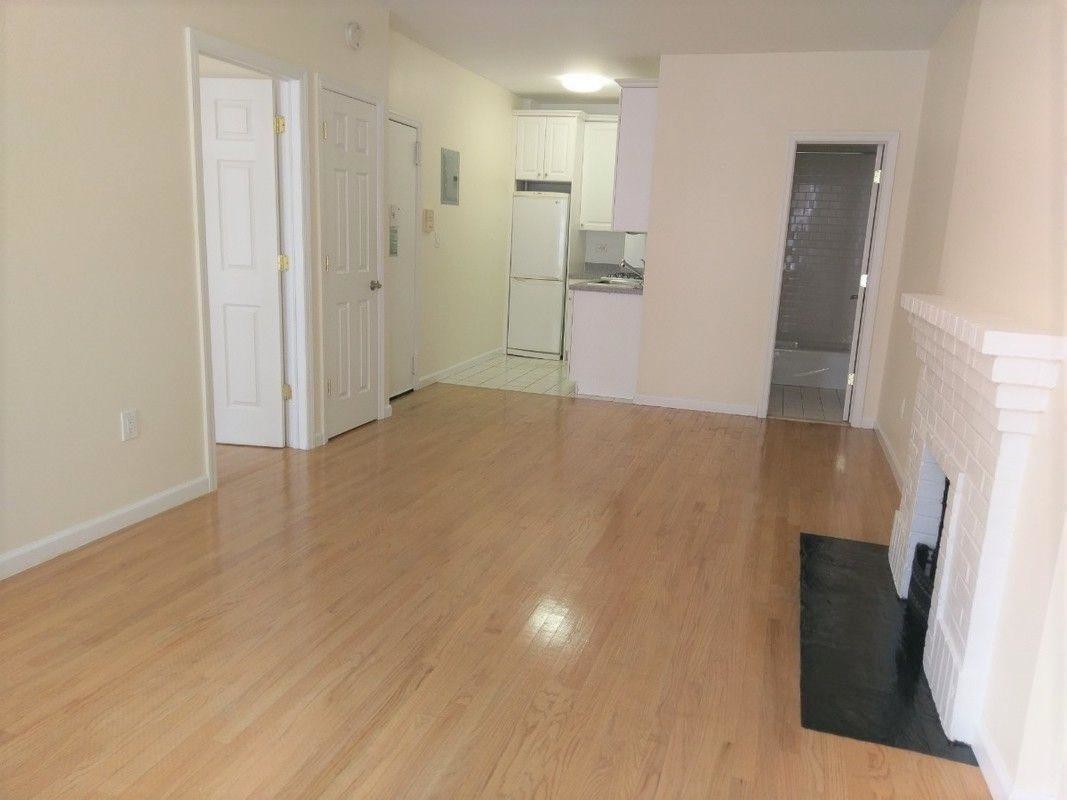 Foto principal - 53 W 56th St