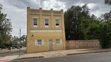 Building Photo - 200 W Arroyo Ave