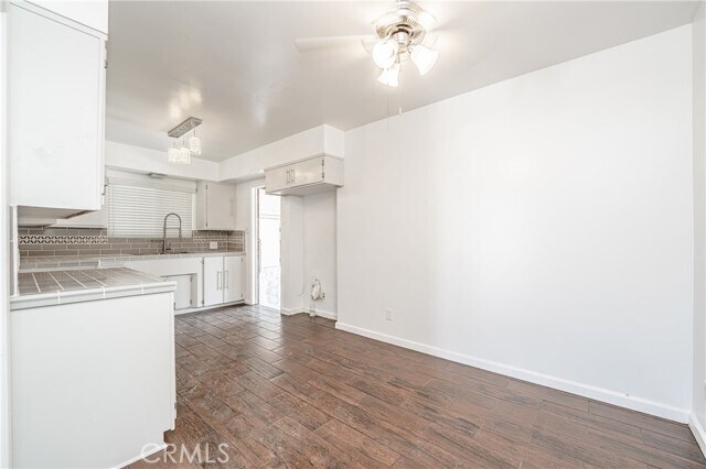 Foto del edificio - 12637 Columbia Way