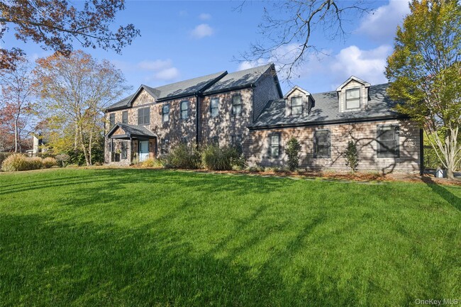 Building Photo - 9 Debras Way