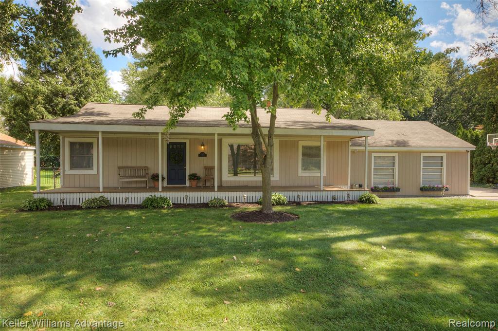 Foto principal - 11020 Southworth Ave