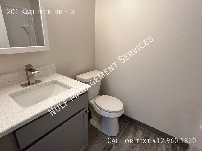 Foto del edificio - 201 Kathleen Dr