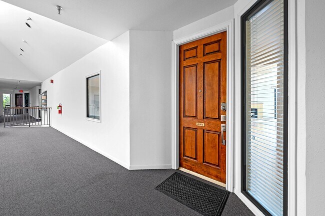 Foto del edificio - 5200 Weslayan St