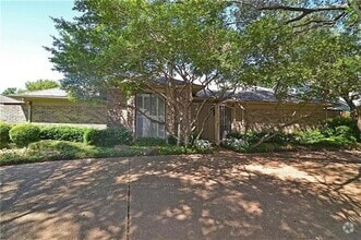Building Photo - 6505 Embers Rd