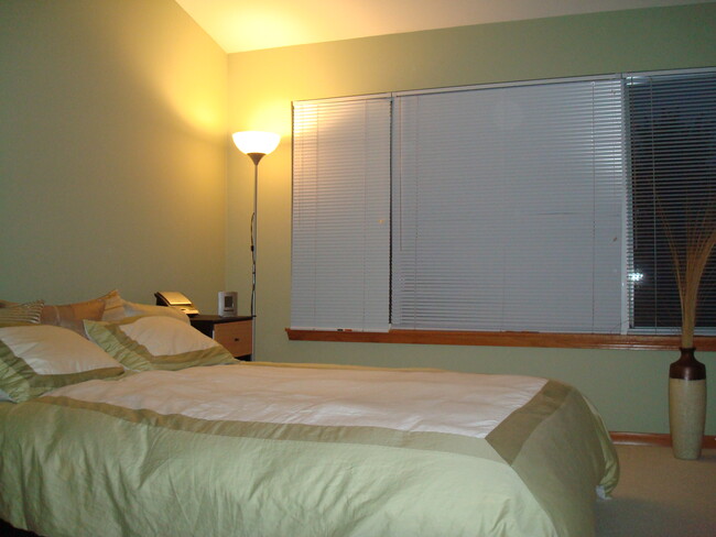 Foto del edificio - 10 Waverly Ct