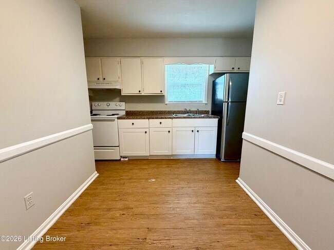 Foto del edificio - 3705 Briarbridge Ln