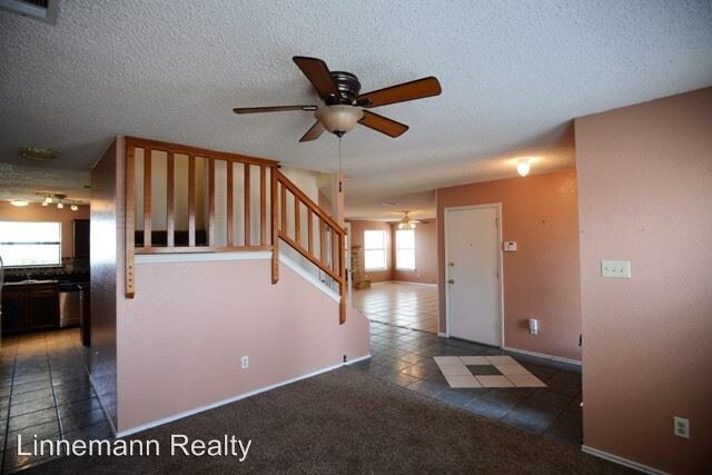 Foto del edificio - 4 br, 2.5 bath House - 321 Barber Drive