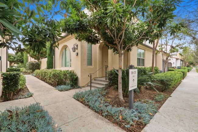 For Lease – 4 Bed / 3 Bath Townhome with 2-Car Garage - For Lease – 4 Bed / 3 Bath Townhome with 2-Car Garage