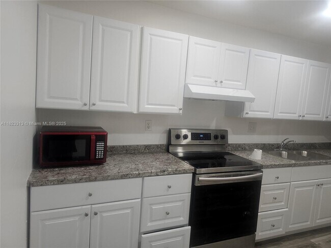 Foto del edificio - 4525 W 20th Ave