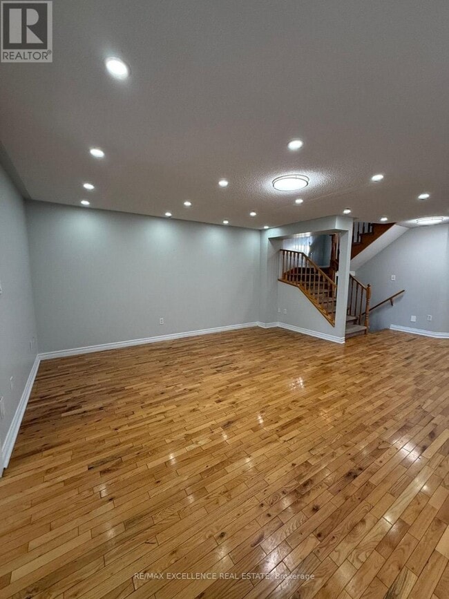 Building Photo - 6 Corvette Ct