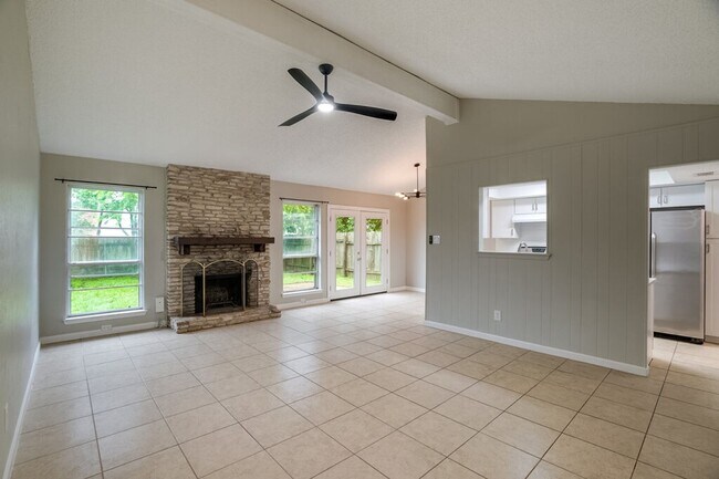 Foto del edificio - 12103 Grey Rock Ln