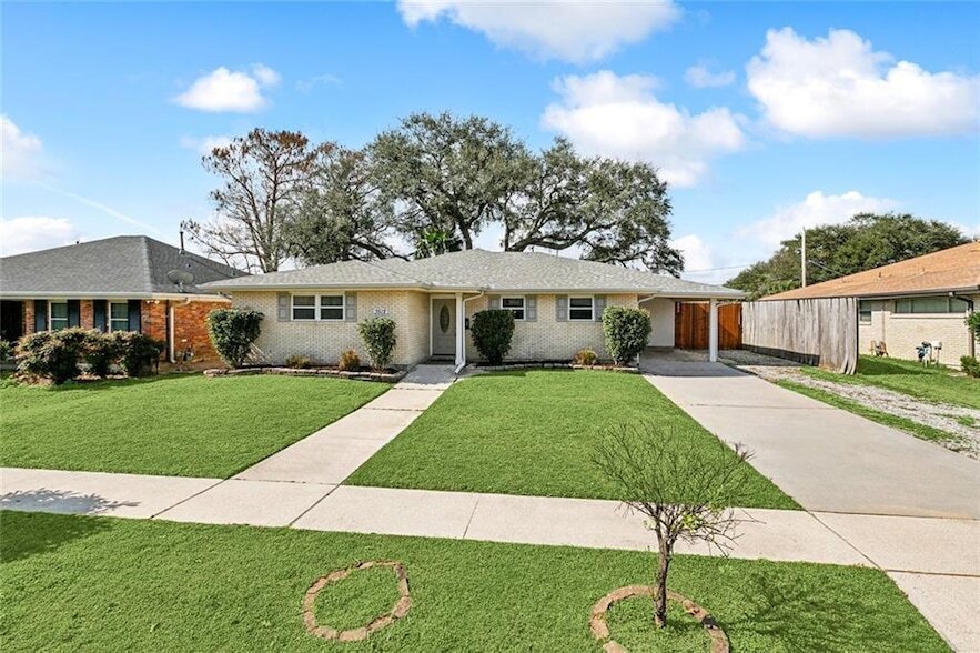 Foto principal - 3512 James Dr