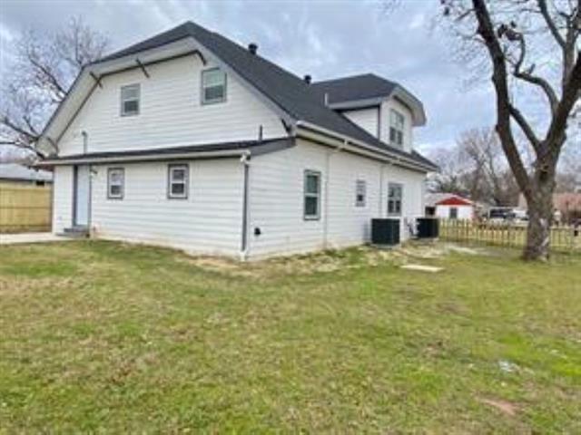 Foto del edificio - 3631 Bourland St