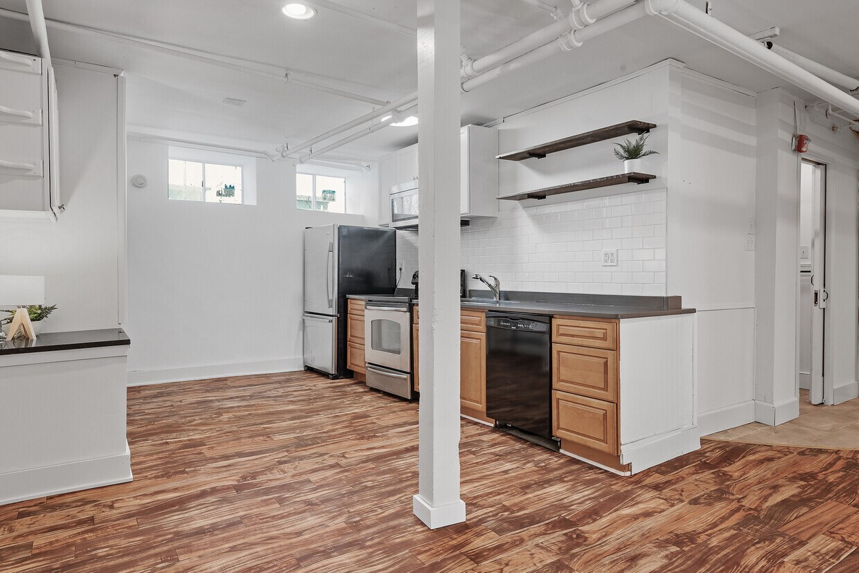 Foto principal - 2449 Pillsbury Ave S