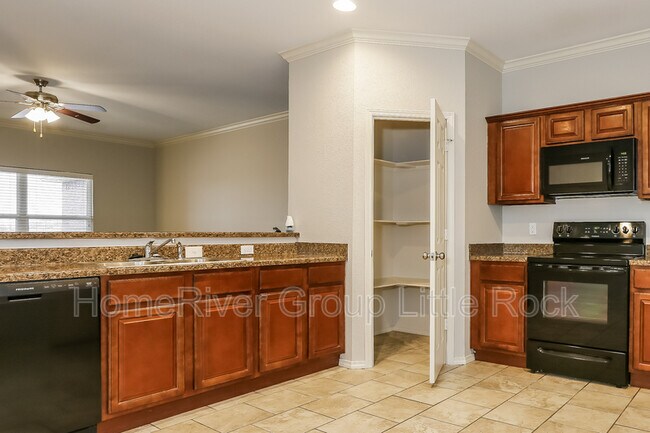 Foto del edificio - 1925 Honeycomb St