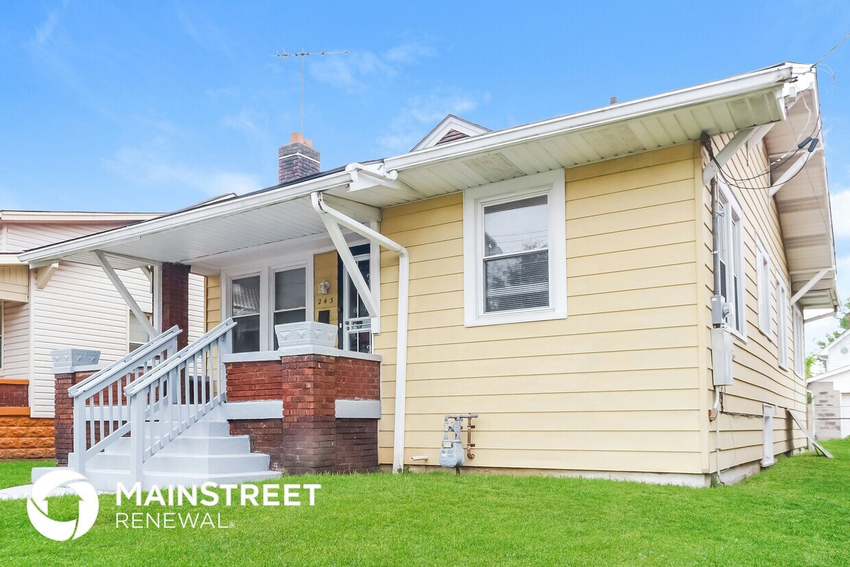 Foto principal - 243 S 43rd St