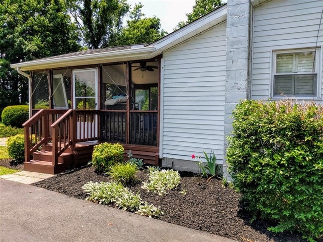 Building Photo - 31294 Kendale Rd