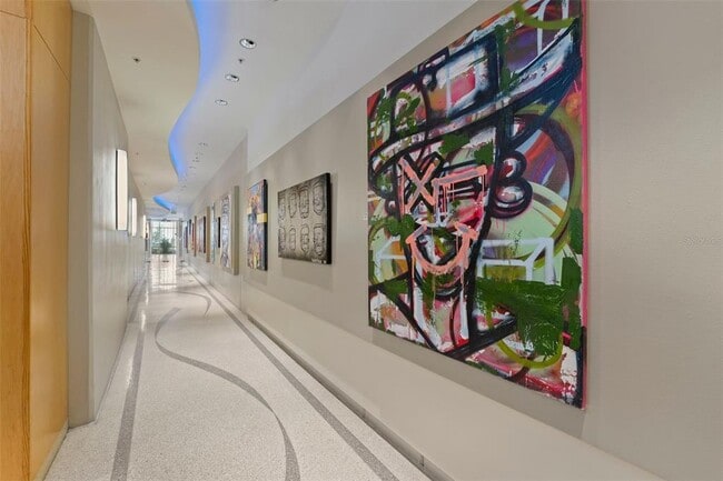 Foto del edificio - 150 E Robinson St