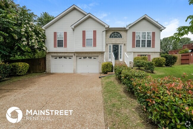 Building Photo - 706 Pinehurst Point