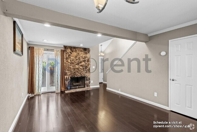 Building Photo - 2189 Hogan Dr