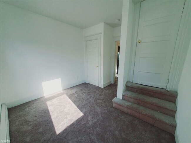 Foto del edificio - 2 br, 2 bath Condo - 38 Pine Hill Ave Apt 2