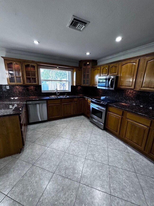 Foto del edificio - 12745 SW 33rd Terrace