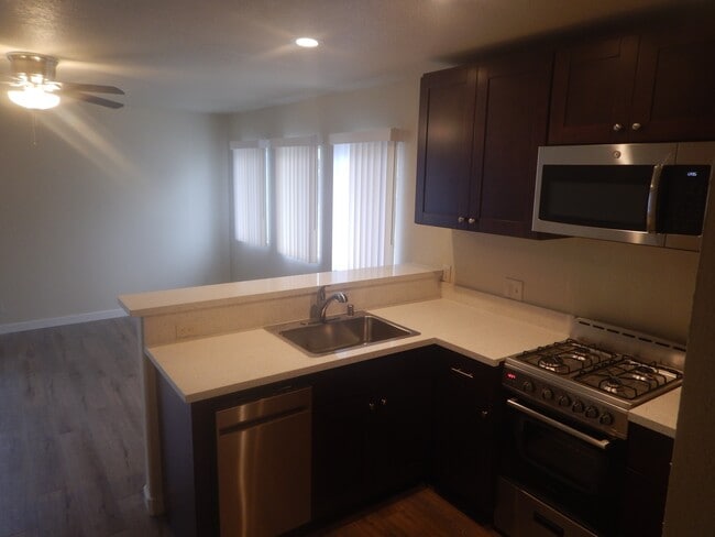 Building Photo - 4307 W. 142nd Street