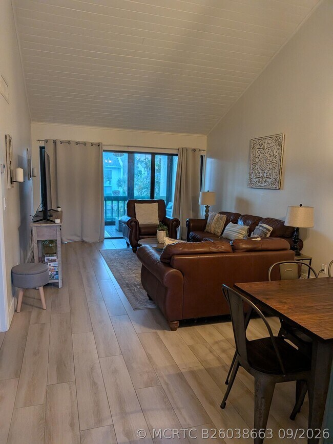 Foto del edificio - 2400 S Ocean Dr