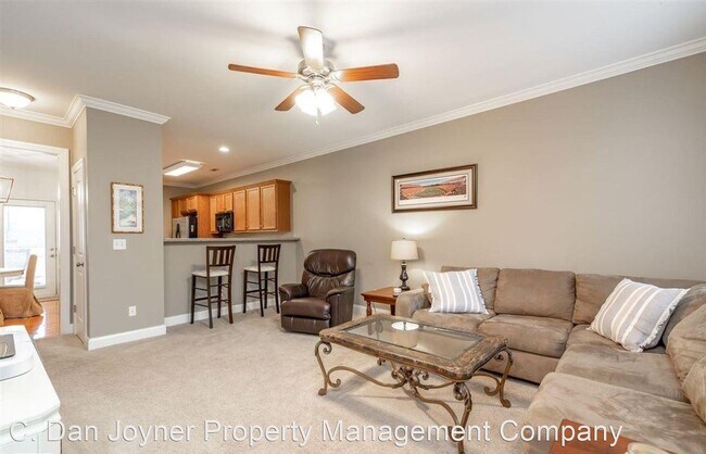 Foto del edificio - 2 br, 2.5 bath House - 307 Arlington Ave