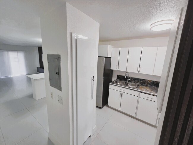 Foto del edificio - 19504 SW 103rd Ct