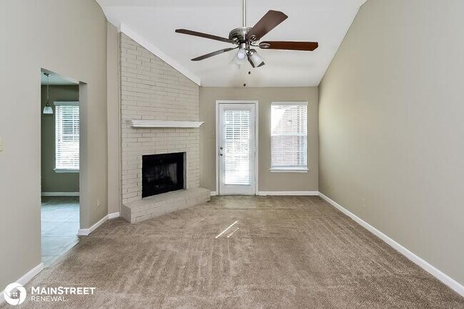 Foto del edificio - 2596 Mossy Rock Cove, Memphis, TN 38133