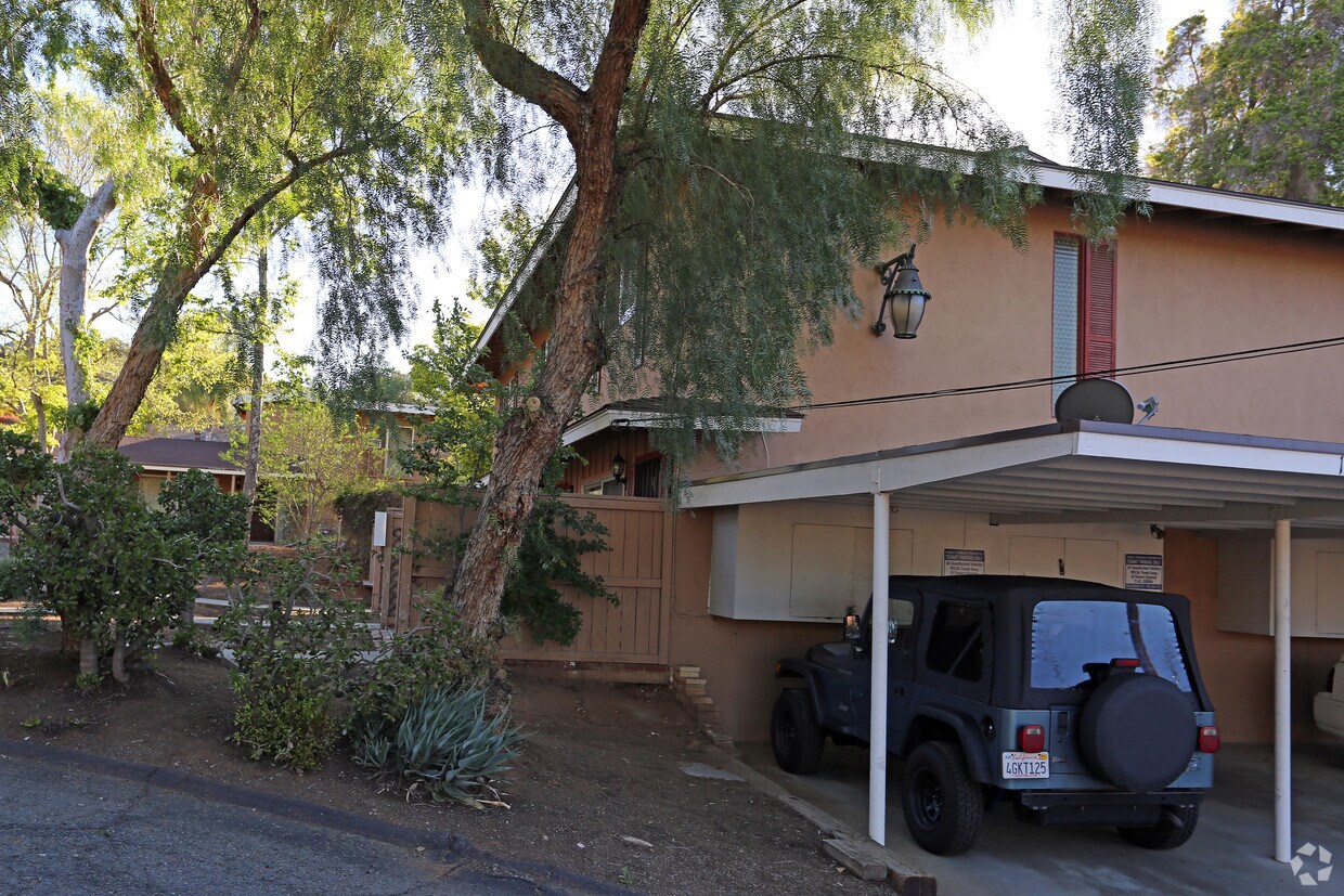 Foto del edificio - 1644-1660 S Juniper St