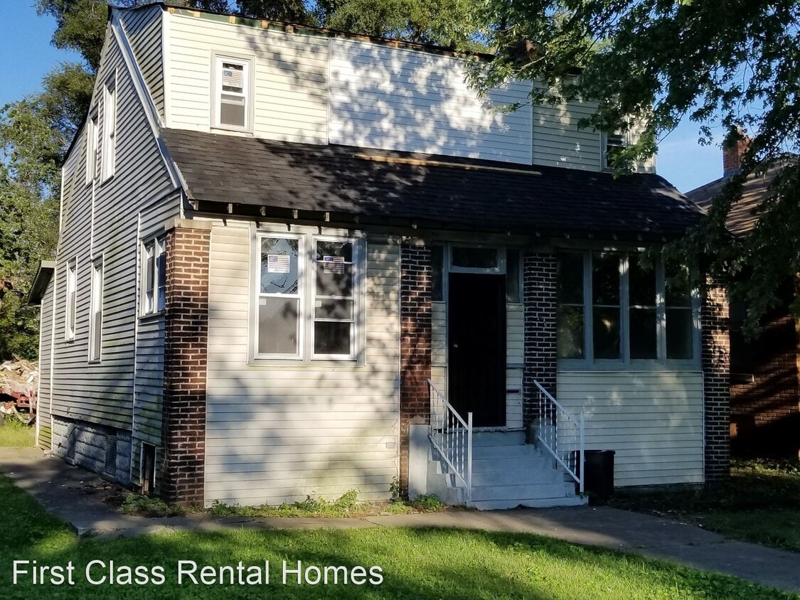 Primary Photo - 3 br, 1.5 bath House - 713 Fillmore St