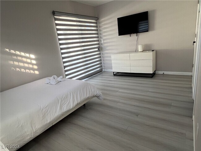 Foto del edificio - 3001 S Carruth St