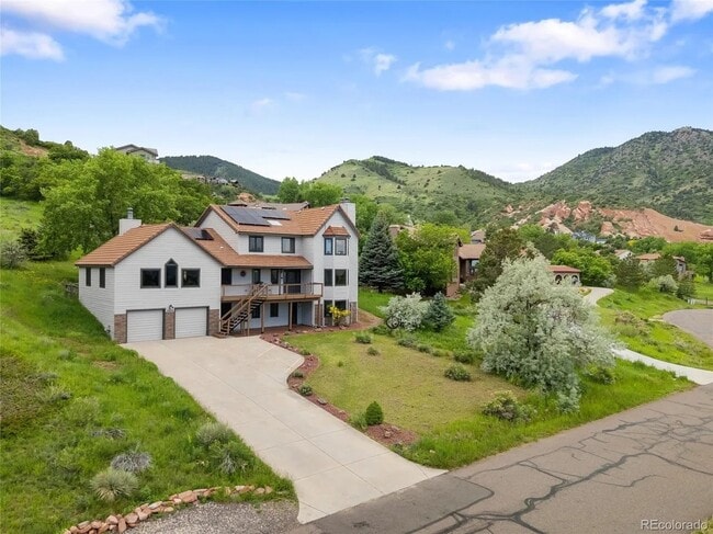 Building Photo - 5979 Willow Springs Dr