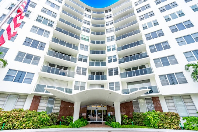 Foto del edificio - 2800 N Flagler Dr