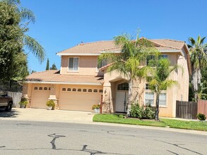 Building Photo - 2469 De Beers Ct