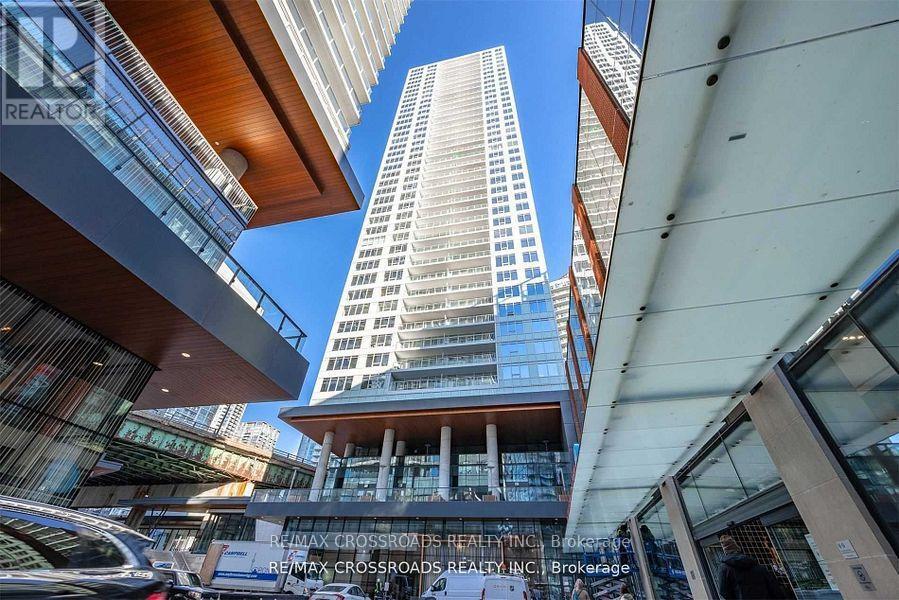 Photo principale - 17-1517 Bathurst St