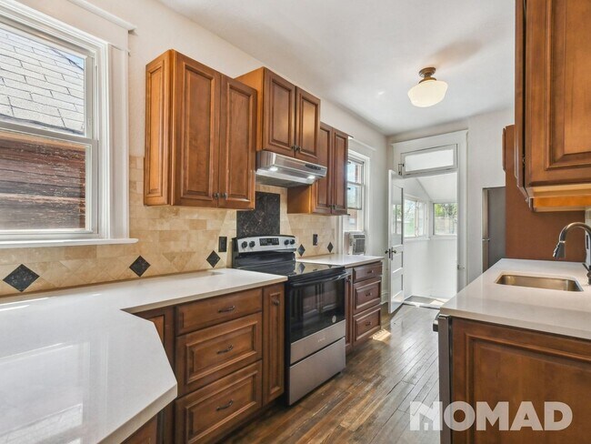 Building Photo - 2 Bedroom Condo in Denver