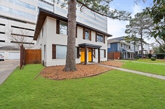 Building Photo - 2105 Sheridan St